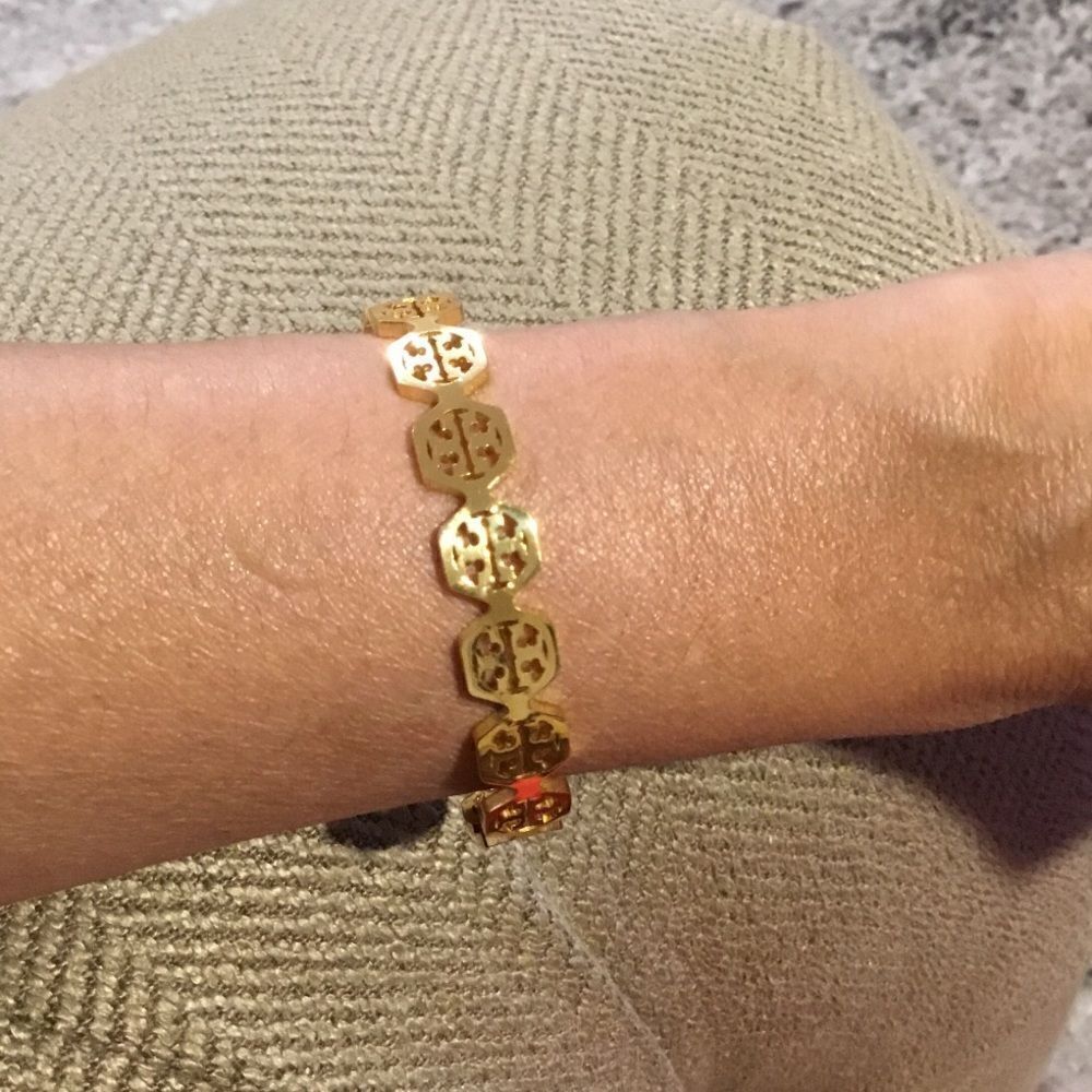 TORY BURCH LOGO HEXAGON CUFF GOLD BRACELET